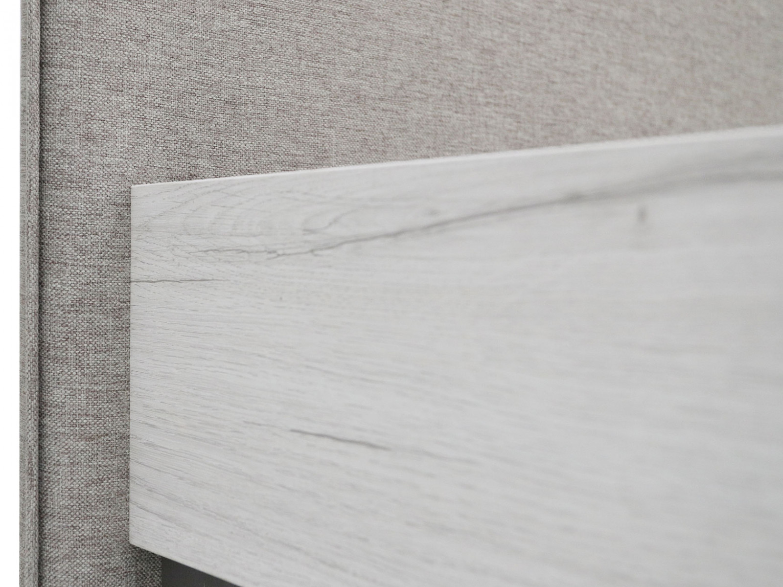 Двуспальная кровать Ивару Нильс