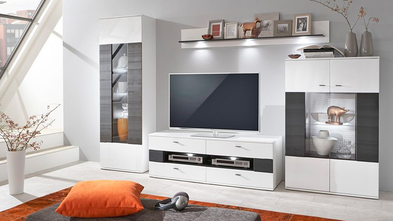 �������� Fiesta ����� � ���������, ������� � �������, ������������� ����� � ����� ��� �����������