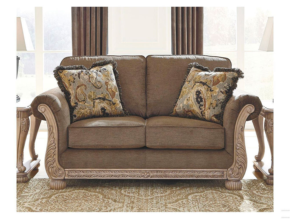 Где купить мягкую мебель – диван, кресло? Где выгодная продажа диванов в Москве от производителя?