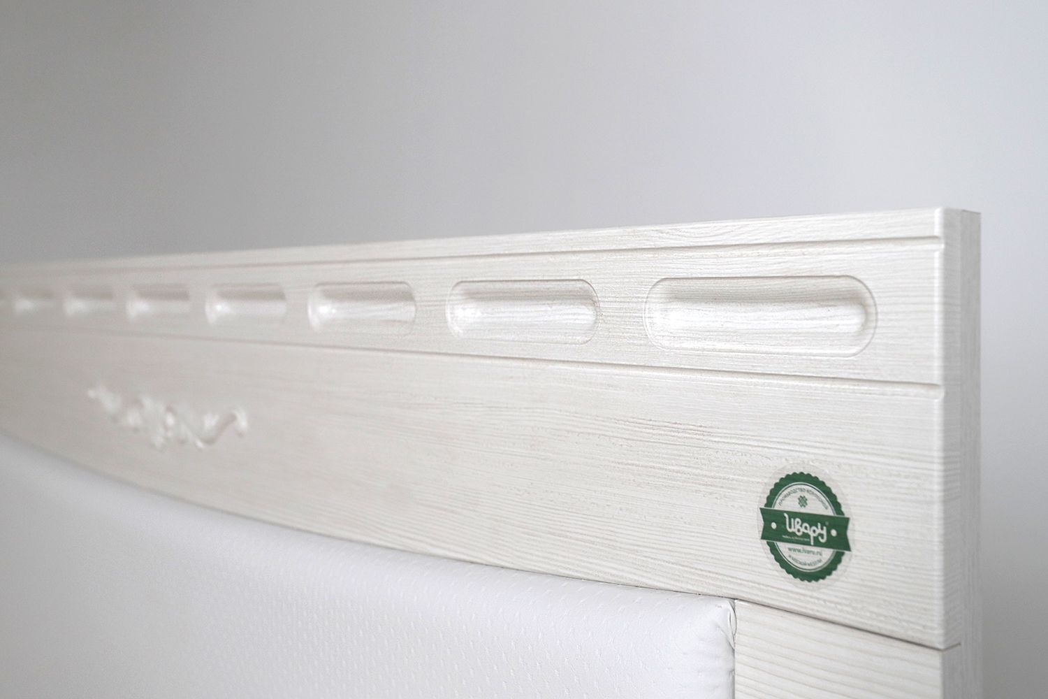 ������� 140 ���������� � ����������