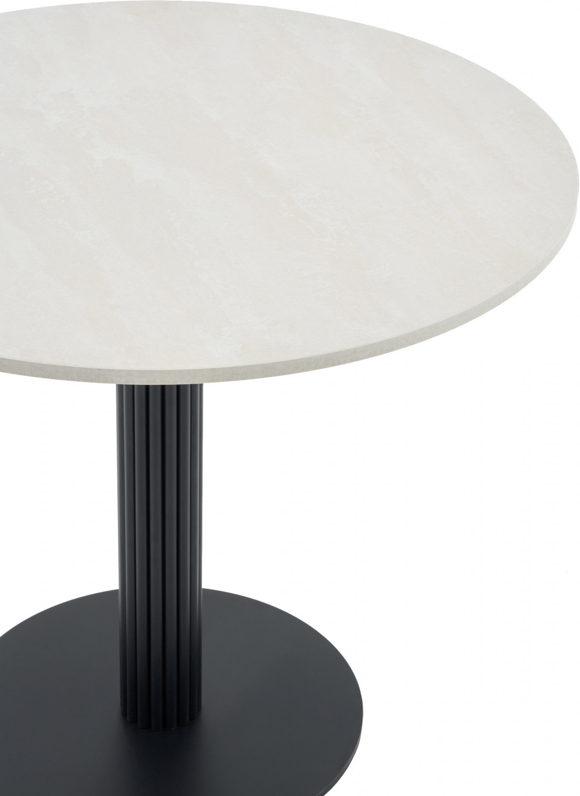 ������ ���������� ����� ������� D90 �� ������������� ����� Stool Group