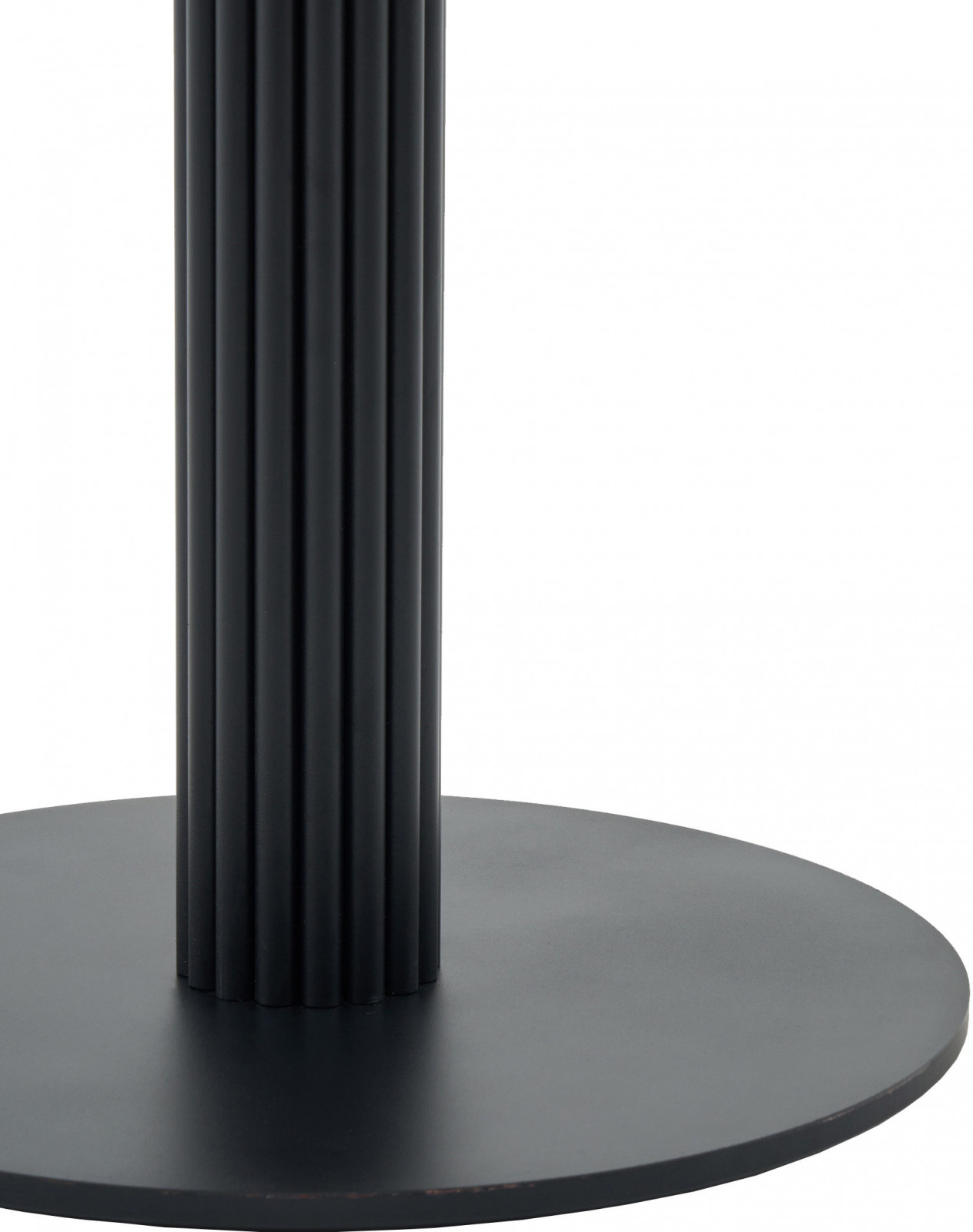 ��������� �� ������� �������� ����� Stool Group ������� D90 ��� ����� ��� ����