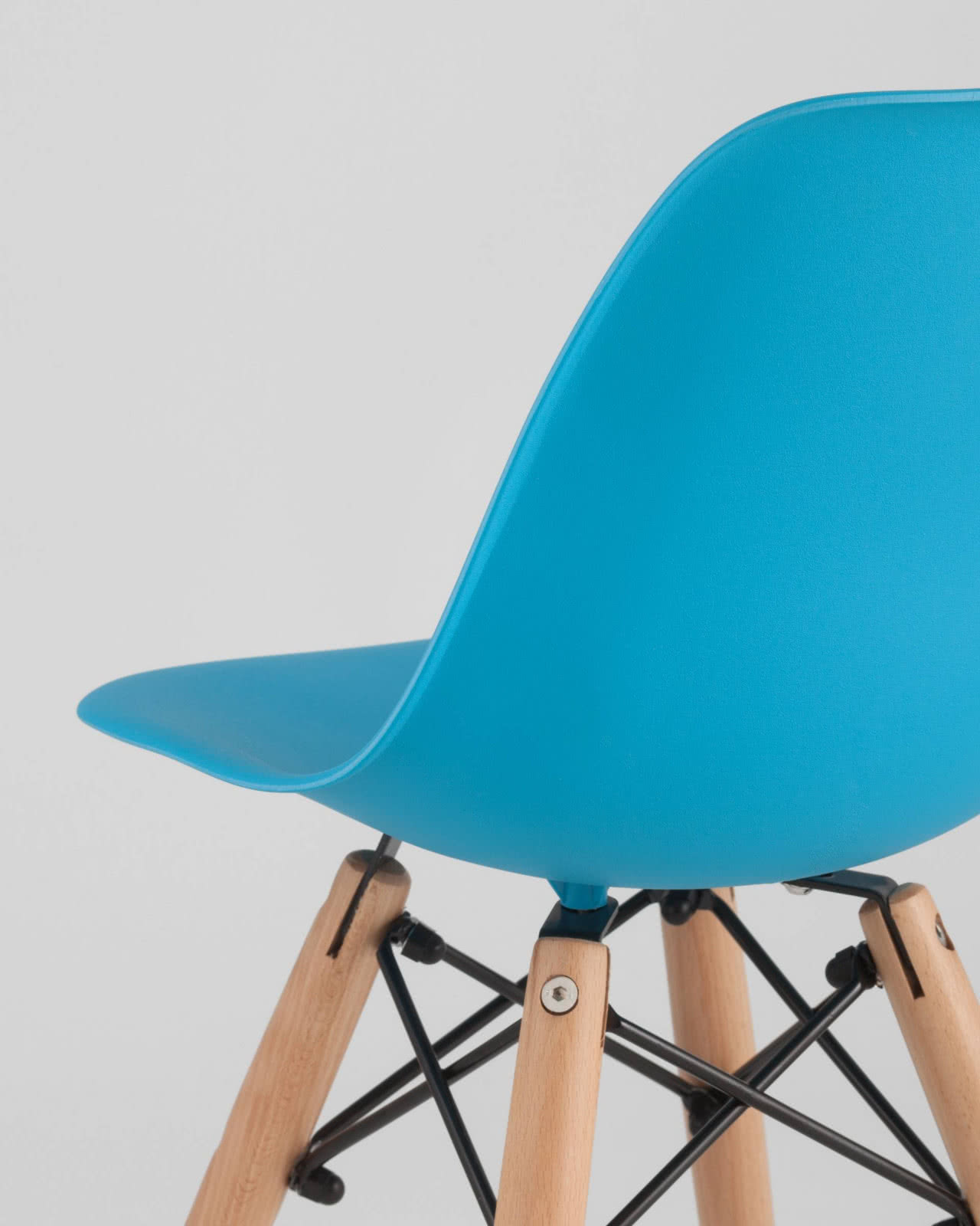 Детский стул eames kids